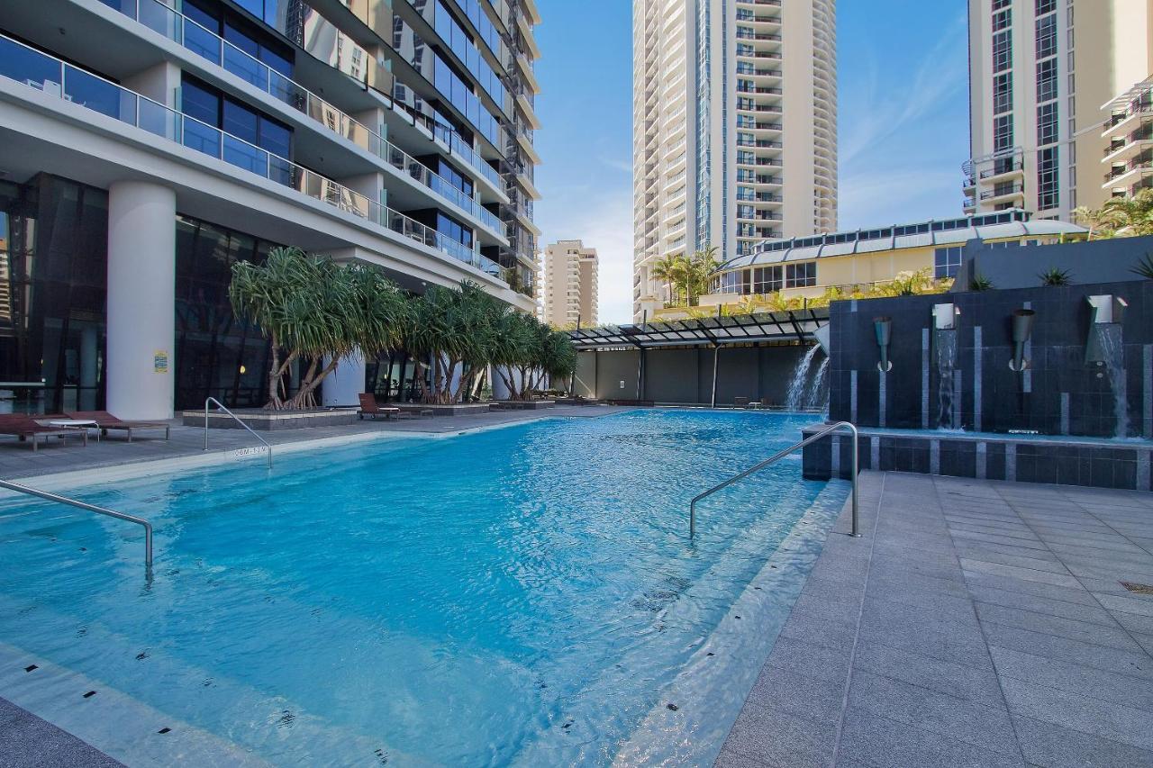 Circle On Cavill By Vaun Aparthotel Gold Coast Luaran gambar