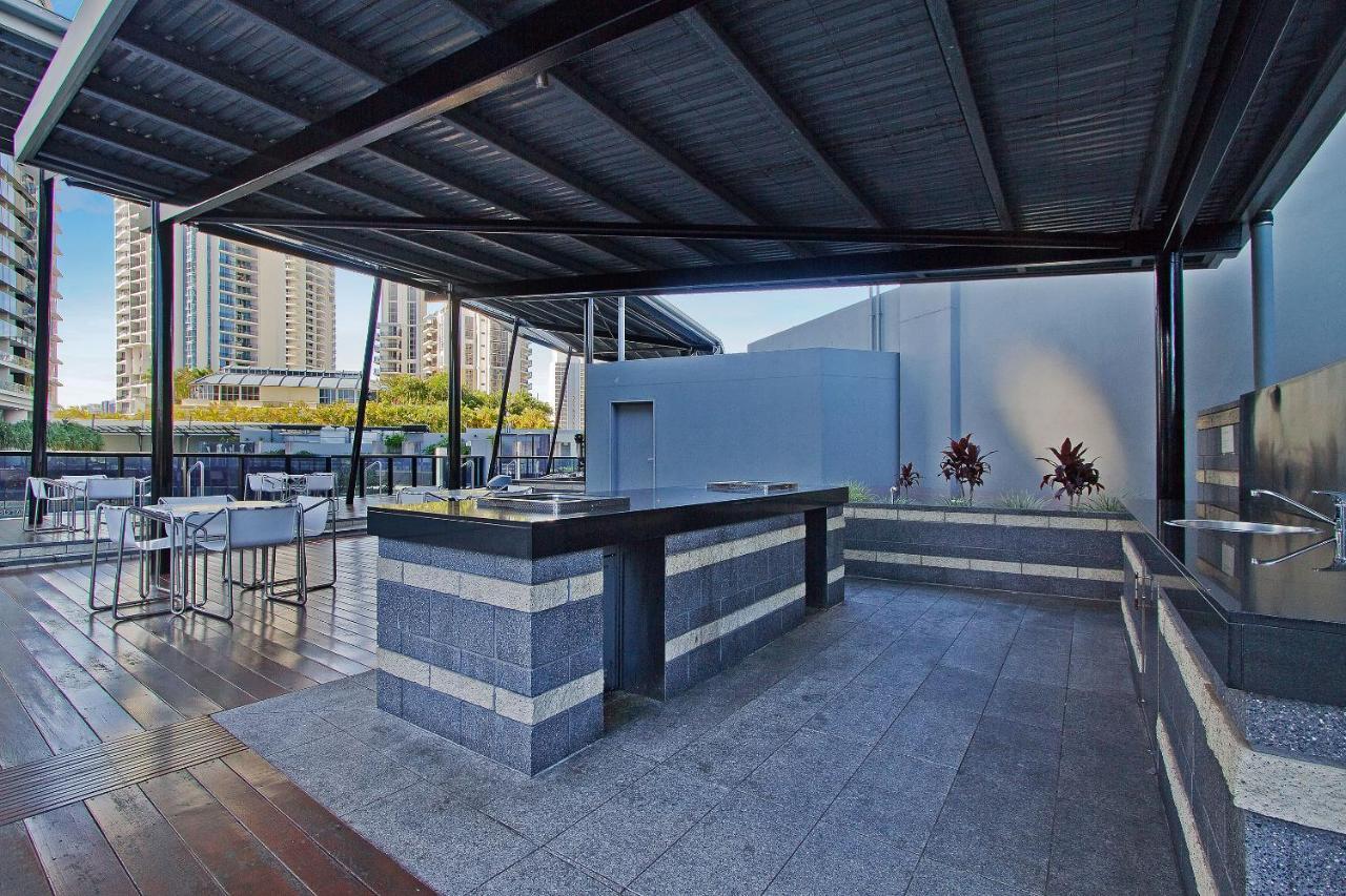 Circle On Cavill By Vaun Aparthotel Gold Coast Luaran gambar